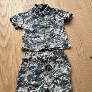 DKNY Blue and Cream Leaf Print Shirt